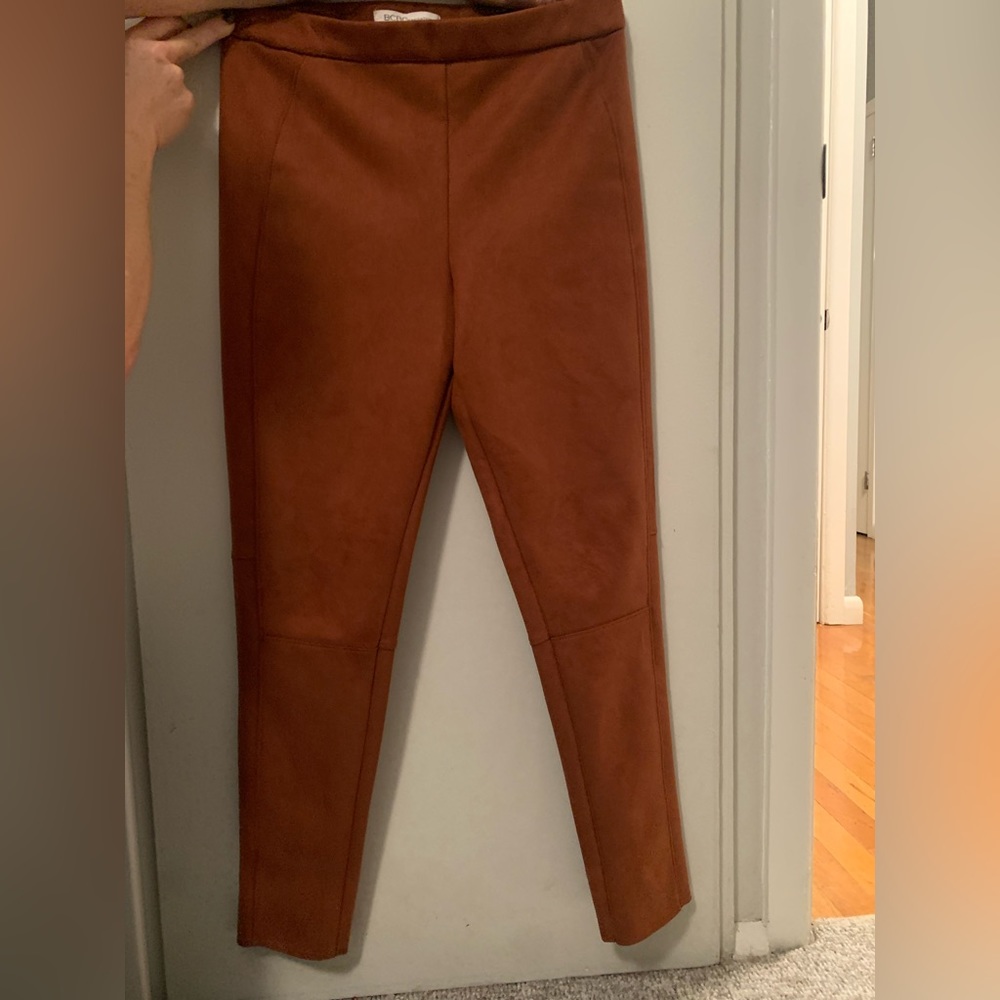 Suede rust BCBGernation leggings